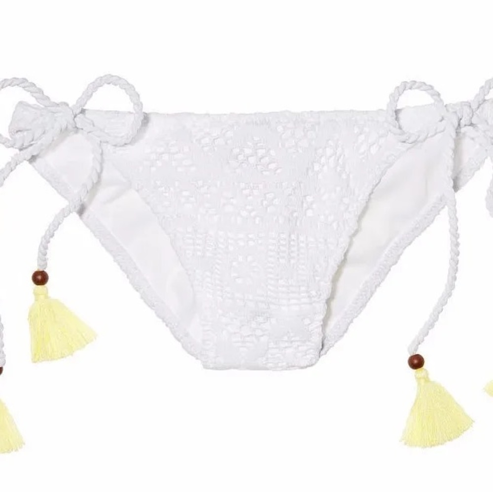NWOT Victoria Secret Lace Up Crochet Bikini - Picture 5 of 8